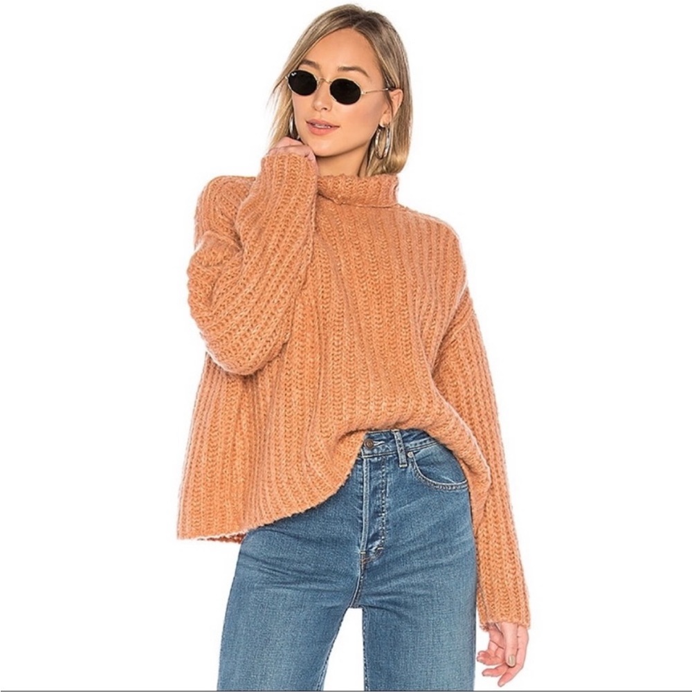 Free People Chunky Knit Roll Neck Sweater in Papaya. Women’s XS.